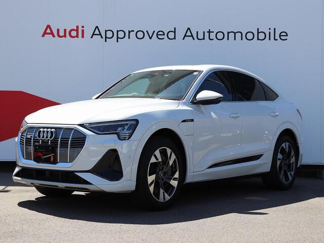 e-tronスポーツバック55 クワトロ Sライン 4WD