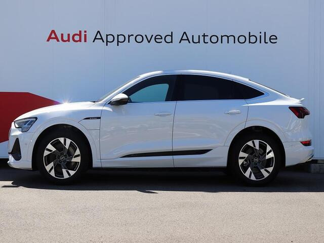 e-tronスポーツバック55 クワトロ Sライン 4WD