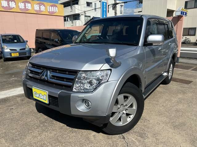 パジェロ(三菱) 3.0 ロング エクシード 4WD　7人乗り 3列 ナビ Bカメラ 禁煙車 中古車画像