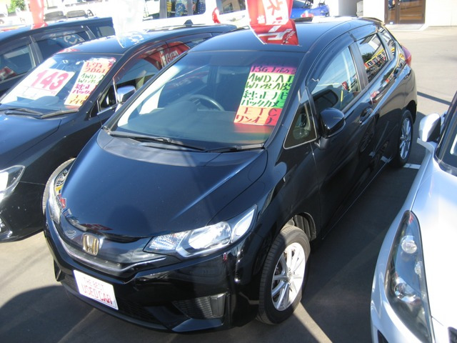 フィット1.3 13G Fパッケージ 4WD