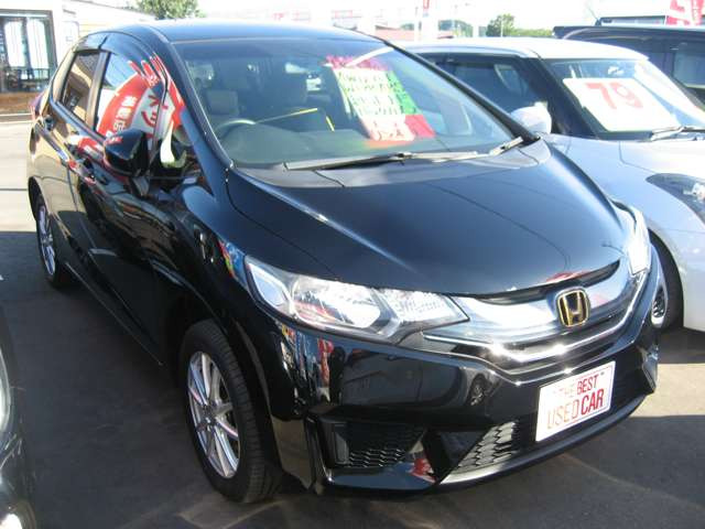 フィット1.3 13G Fパッケージ 4WD