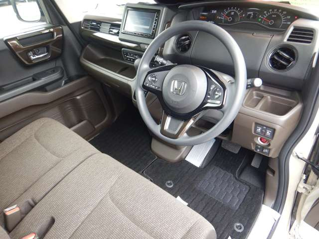 N-BOXL コーディネートスタイル