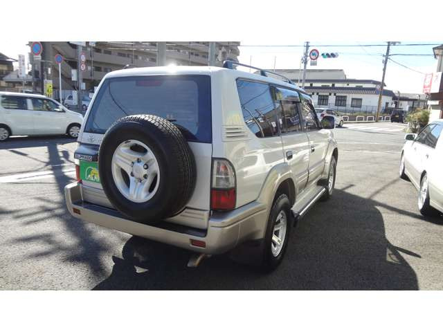 ランドクルーザープラド3.0 TZ ディーゼル 4WD