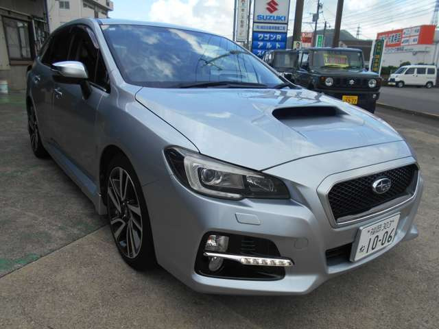 レヴォーグ2.0 GT-S アイサイト 4WD