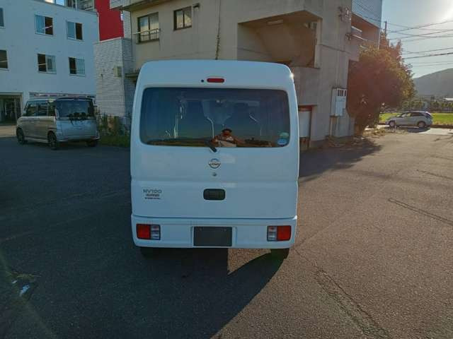 NV100クリッパーDX ハイルーフ 4WD