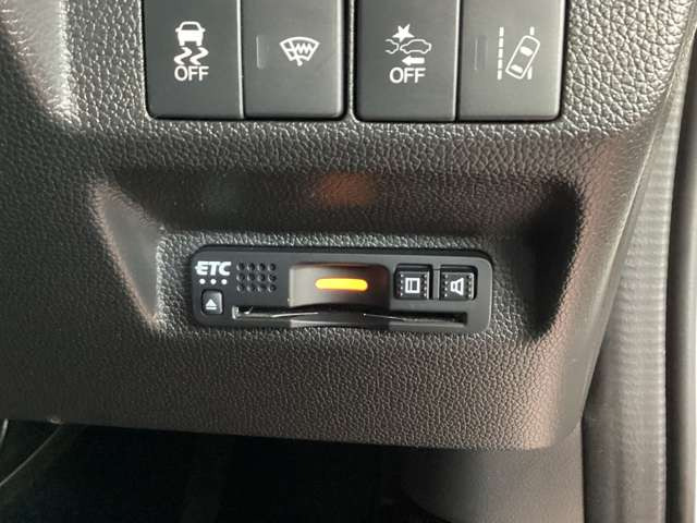 フリード1.5 ハイブリッド クロスター ホンダセンシング