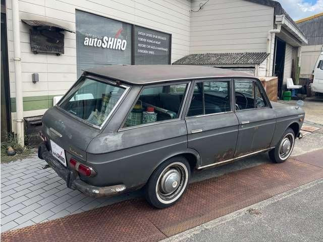 ダットサンブルーバード