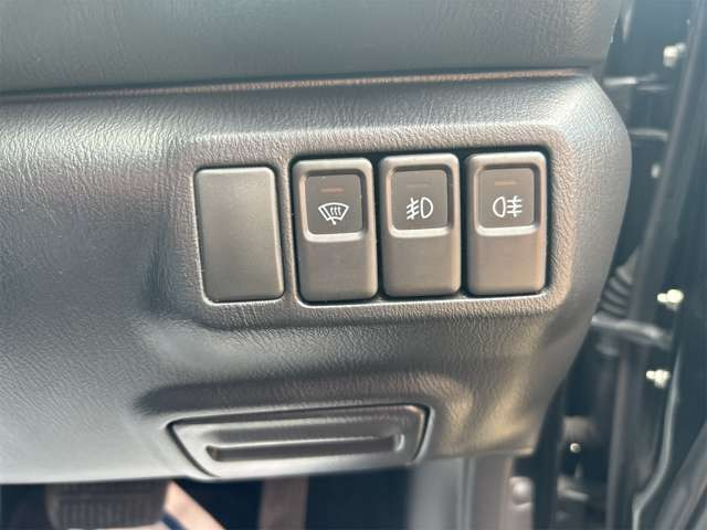 �t�����g�K���X�q�[�^�[�t