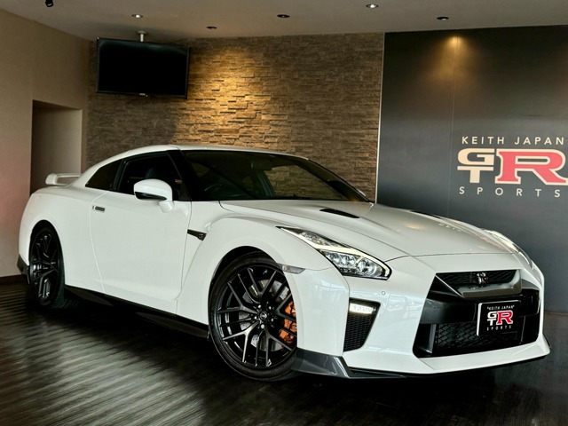 GT-R(日産) 3.8 ピュアエディション 4WD　2018モデル ワンオーナー 1年間保証付 中古車画像