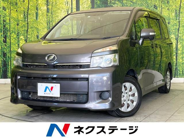 トヨタ ヴォクシー グレー(灰色)の中古車一覧｜中古車検索 - 価格.com