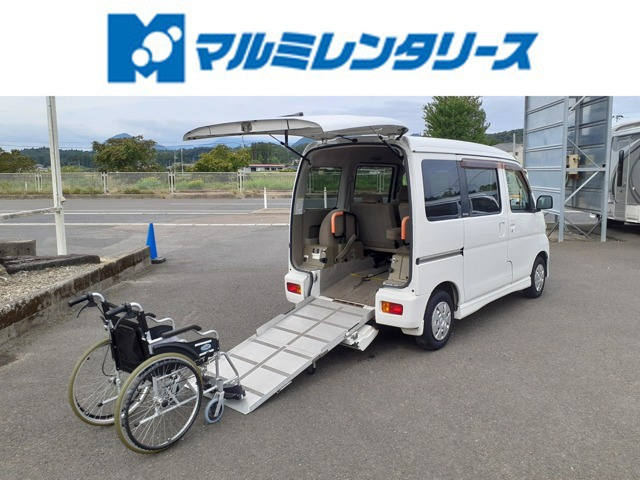 アトレーワゴンフレンドシップ スローパー リヤシート付仕様 4WD