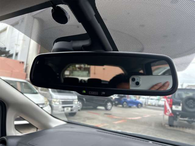 ���[���~���[