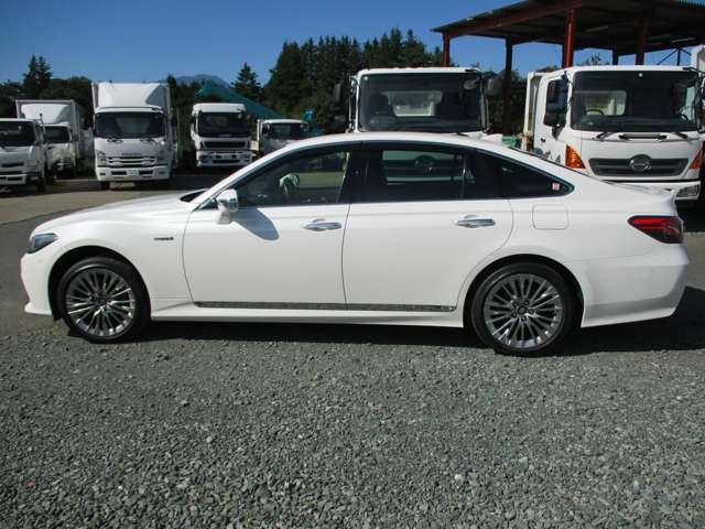 クラウンハイブリッド 2.5 S Four エレガンス スタイル 4WD