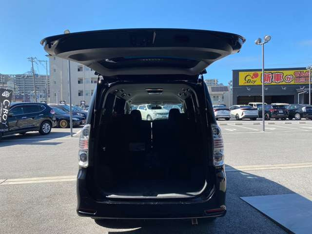 �X���[�N���X����X�͎��Ђ̑�^�����H��ƒ�g���Ă���܂�!��w����̏C���E�Ԍ����̃A�t�^�t�H���[���[���ł�!