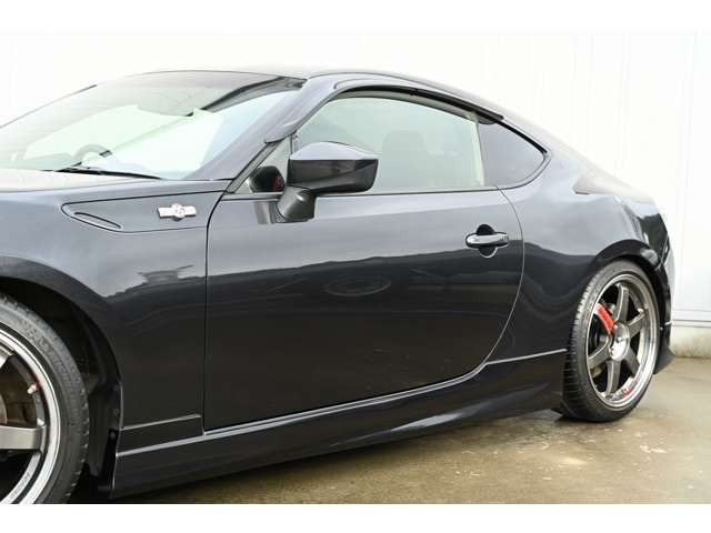 �o�b�N�J����/�V�ԃI�v�V�����G���W���X�^�[�^�[/�R���e�b�N�h���C�u���R�[�_�[/LED�e�[��/���/�L�^��/�_�[�N�O���[���^���b�N�O���F/�[�ԑO�����_���ʐ^���t