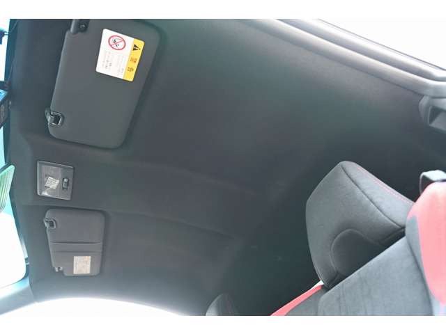 �l�C��86�J�X�^���ԗ��̓���!���z���f����RAYS��TE37SL18AW�𑕒����ABLTZ�ԍ����A���f���X�^�t���G�A���A���b�\���f���}�t���[�ȂǑ����̍��z�p�[�c�𑕔��B�V��OP�̃G���W���X�^�[�^�[�t