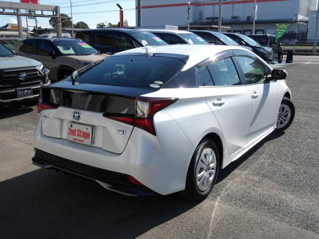 プリウス1.8 S セーフティ プラスII