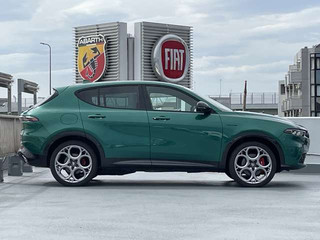 トナーレプラグインハイブリッド Q4 ヴェローチェ 4WD