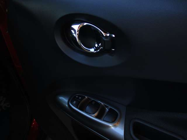 ���d�b�̓t���[�_�C�����łǂ�����0078-6002-334194��(�g��PHS��) ���ꏊ�́A���̓��H���� �p�[�N�h�[��(���������N�X�^�W�A��)���� �I�����W�̊����ڈ�ł���