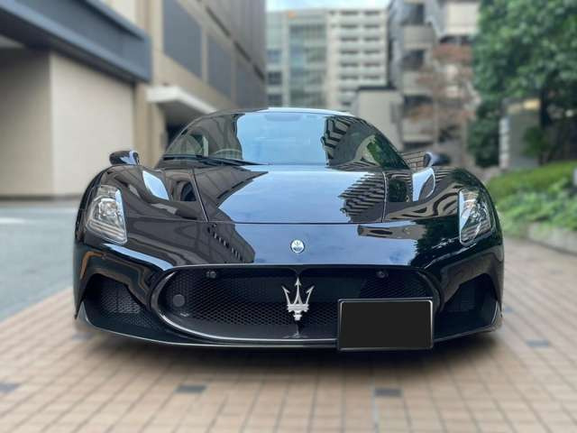 ���X�݌ɂ͊O���A�����N���[�j���O��ɓW�����A�����Ď��̏C�����̗L���A���[�^�[��������̗L������O�ҋ@�ւɂ�錟����S����{���Ă���܂��B�Ԍ��A�����A����h�������ЂőΉ��ł��܂��̂ł����S���������B