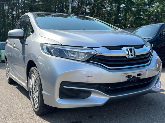 シャトル1.5 ハイブリッド 4WD