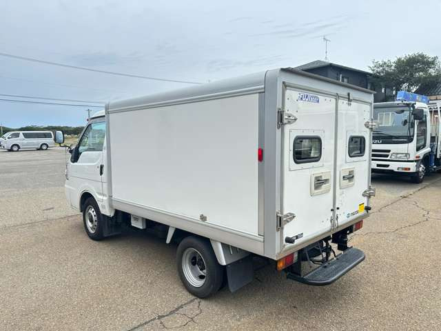 ボンゴトラック1.8 DX ワイドロー