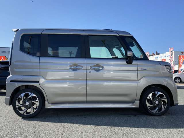 ���J�[�i�r�A�A���~�z�C�[���AHID���C�g���̃J�[�p�i��������舵���Ă��܂�������]������΂��Ђ����k����������