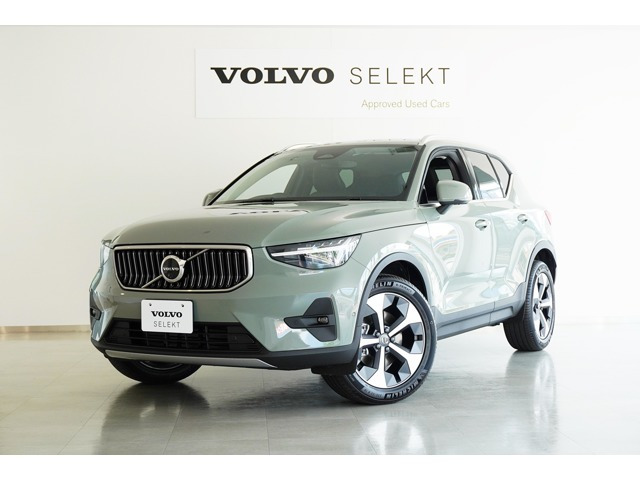 XC40ウルトラ B4 AWD 4WD