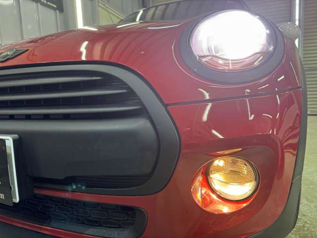 ���[�Ԃ܂łɎԗ������Ȃǐ�C�X�^�b�t����Ƃ������܂��� �����̓X�`�[�������͂��߁A�ł��邾���C���悭����肢��������悤�����������܂�!�O���͋@�B�Ŗ����������āA���b�N�X�R�[�e�B���O�������Ă��܂��B