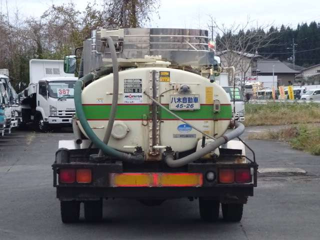 ファイターバキュームカー