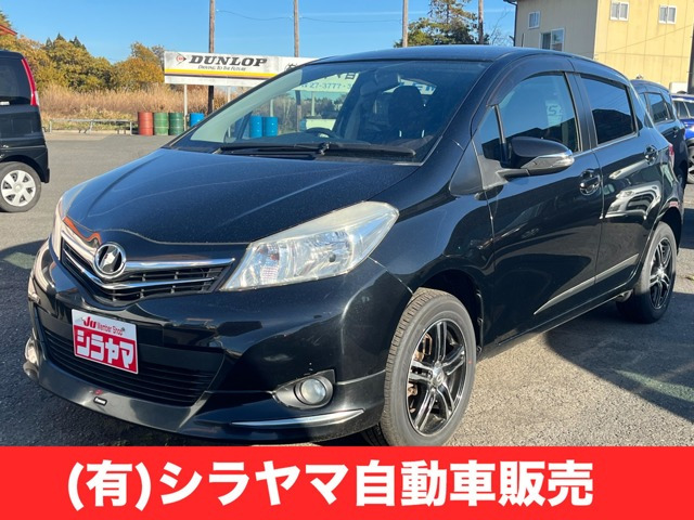 ヴィッツ1.3 ジュエラ 4WD