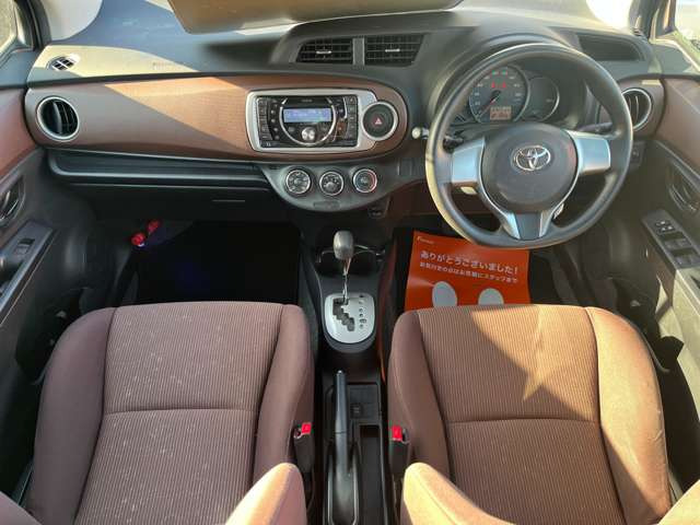 ヴィッツ1.3 ジュエラ 4WD