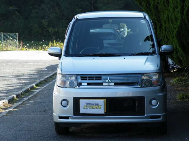 ���X�ł́A���Ѓg���[���[�őS���̃I�[�g�I�[�N�V�����E�̔��X���ꊇ���t���s���Ă���ǎ��Ȕ���Ԃ������������܂������q�l���������Ē����邨���ȉ��i�E�i���ɒ��킵�Ă���܂��̂Ő����x���A����������