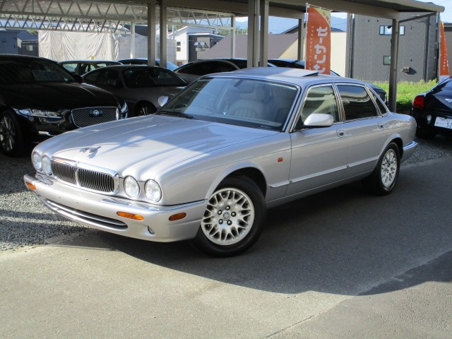 ジャガー XJ 1994年モデルの価格・グレード一覧 価格.com