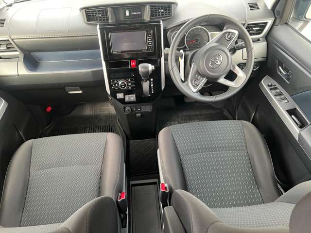 ルーミー1.0 カスタム G 4WD