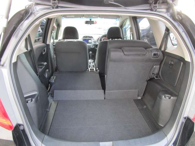 �����|�����A�V�[�g��|���ƃt���b�g�ɐ���܂��̂ő傫�ȉו����ςގ����ł��܂�!