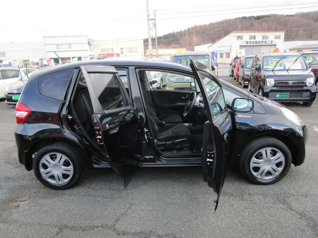 ���������Ђɂă��[���N���[�j���O�s���Ă���܂�!�����S��������!