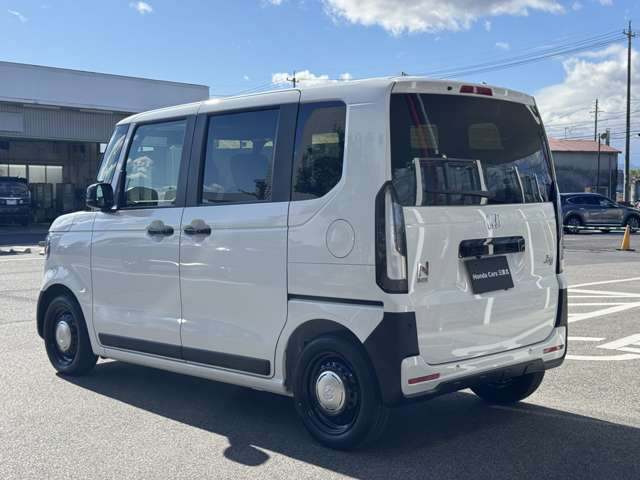 N-BOXジョイ モノトーン