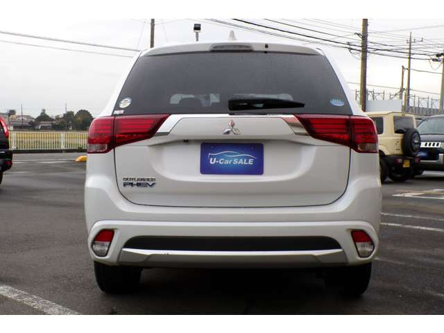 ローンもご相談下さい ご来店前の事前審査で商談もスムーズです クレジットカード払いもOK ローンは頭金なし・保証人なしでもご相談下さい お力になれるよう精一杯交渉いたします