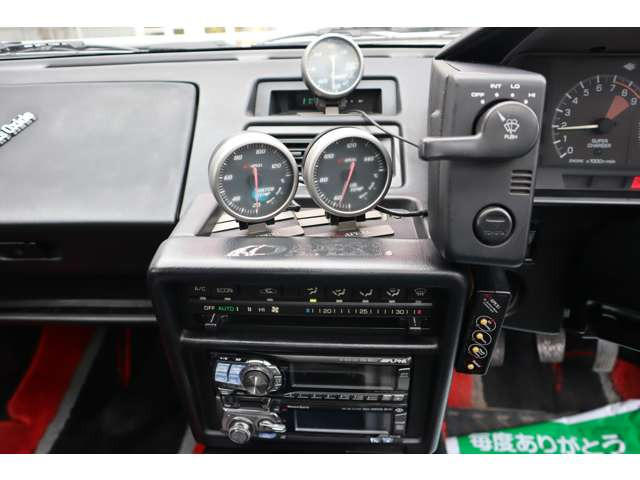 ���X�ł͐����ɁA�O�������H��ɓ_���E�������o���Ă��܂��B�n��ōł��M���ł���d�����ł��鏊�ł�!�X�Ɍ����Ȃ鑖�s�e�X�g!���S�E���S���e�[�}�ɔ[�Ԃ�����܂ŋC�����悭���^�т��܂�!���X�ɂ��C����������