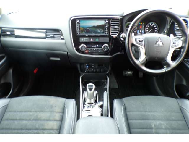 ★アフターフォローもお任せください★自社認証工場完備★当社は日新火災の代理店です任意保険もお任せください★万が一の事故の際も当社担当者が進め方やご不明な点、ご対応いたします★もちろん代車もございます