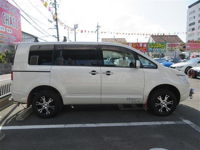 �����p���[�X���C�h�h�A!�i�r!�t���Z�O!�o�b�N�J����!�v���V�[�g�J�o�[!ETC!�h�����R!���[�_�[�t���~���[!�N���R��!�O�i���[�^�[!��ȃ��j�^�[!4WD!8�l���!���ؑ���!�������ł�!�������̏�