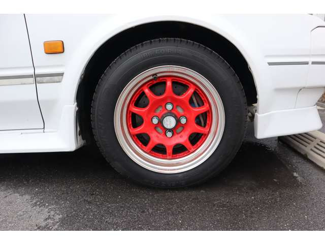 �O�i14�C���`AW�ł�!�^�C����4���R���炢����܂��B