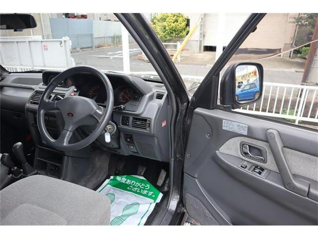 ドレスアップした車の後付部品などですが中古の為、全て現状でお渡しします。保証はありません。気になるものは動作確認しますので事前に聞いて下さい。★走行保証付販売です。