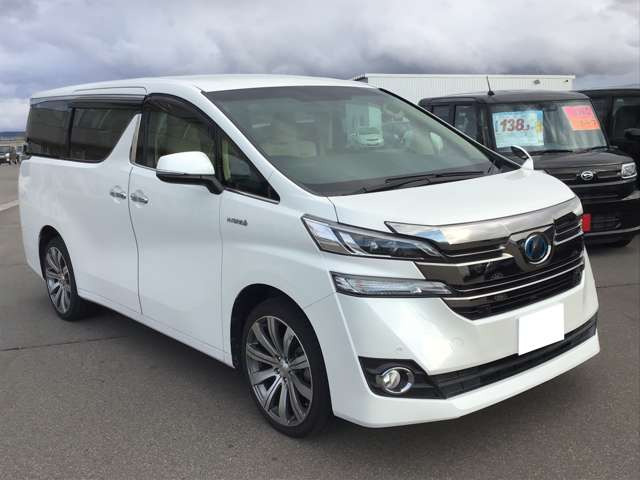 ヴェルファイアハイブリッド 2.5 X E-Four 4WD