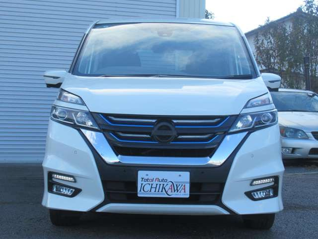 セレナ1.2 e-POWER ハイウェイスターV