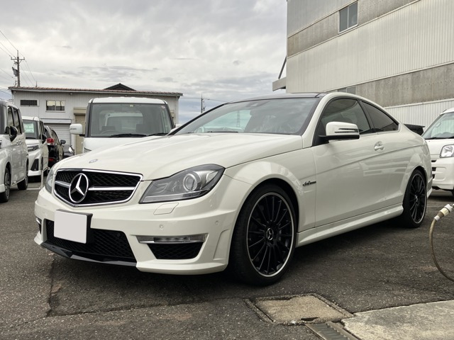 CクラスAMG C63