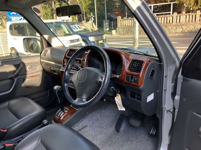 ジムニーランドベンチャー 4WD