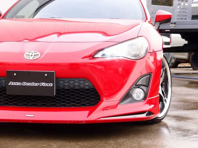 �w�b�h���C�g�͐l�C�̃��@�����e�B���W���G��LED�w�b�h���C�g���j�b�g�ɕύX!�艿11���~���鍂�z���f��!���f���X�^�G�A���ATEIN�ԍ����AWORK�f�������_��19AW�ȂǑ����̍��z�p�[�c�𑕔�