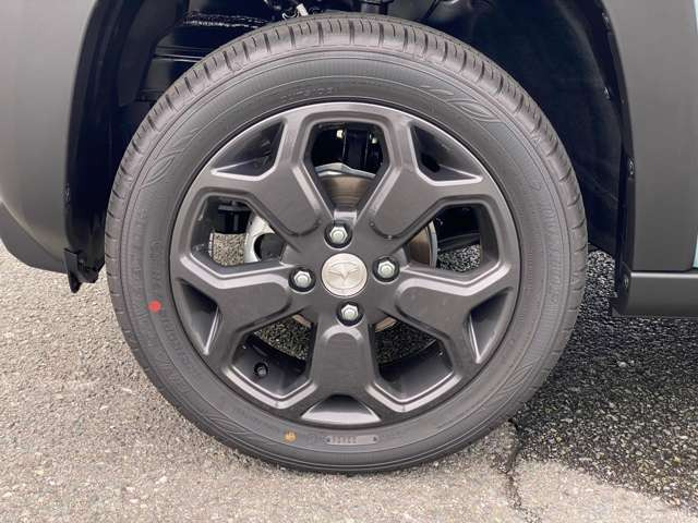 ���W����ɂ͍��i���̒��ÎԂ�V�Ԃ��������ł����W���䐔100��̑�^�W����֐��񂲗��X����������